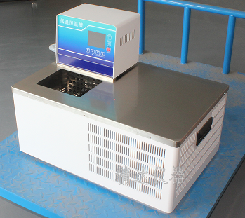 DCW-6020台式高精度低温恒温槽